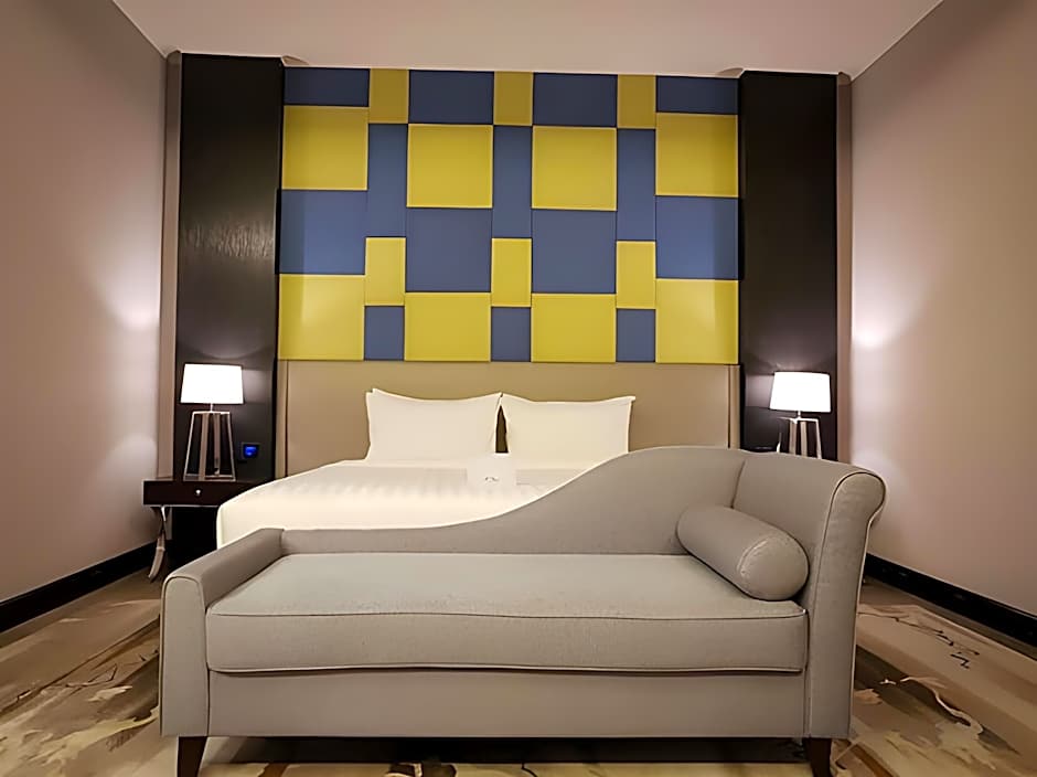 Le Charme Suites Subic