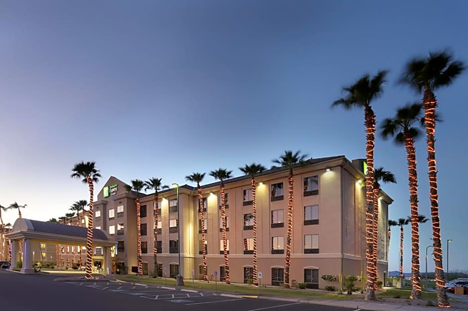 Holiday Inn Express Hotel & Suites Yuma By IHG