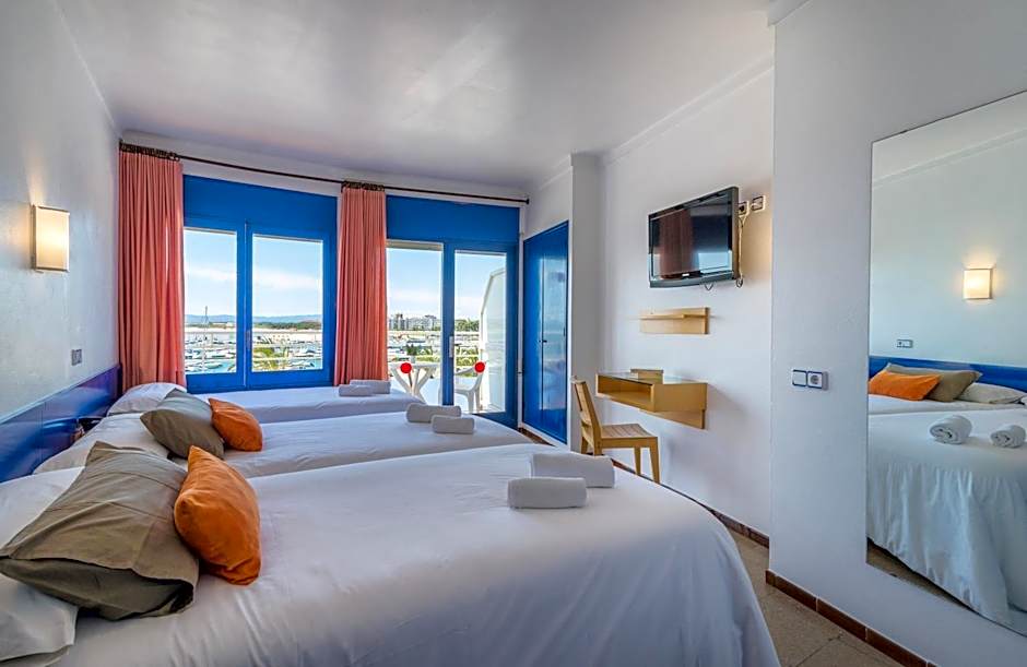 Hotel & Diving Les Illes