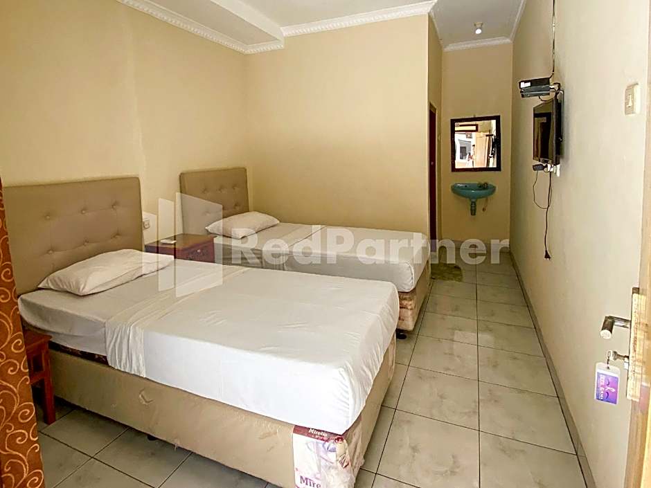 Hotel Kurnia @ Jln Pemuda Blora RedPartner