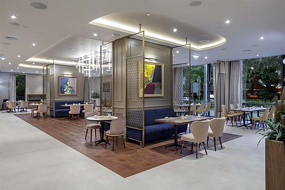 DoubleTree by Hilton Plovdiv Center