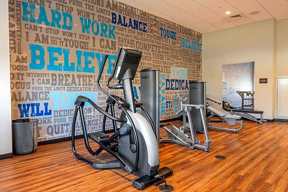 Drury Plaza Hotel Broadview Wichita