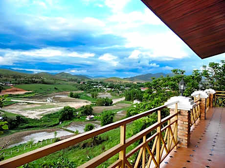 Vansana Plain of Jars Hotel