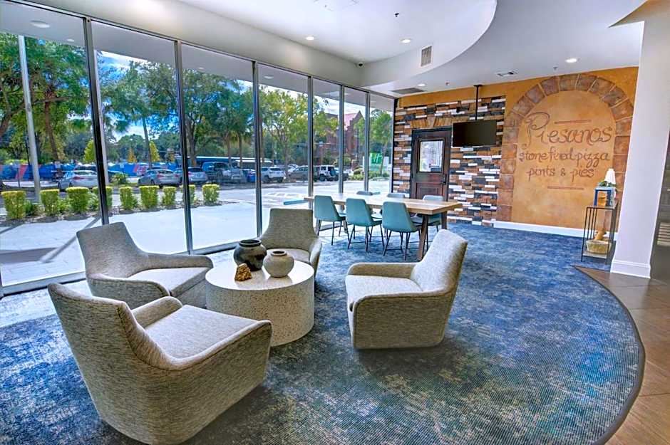 Holiday Inn Gainesville-University Center By IHG