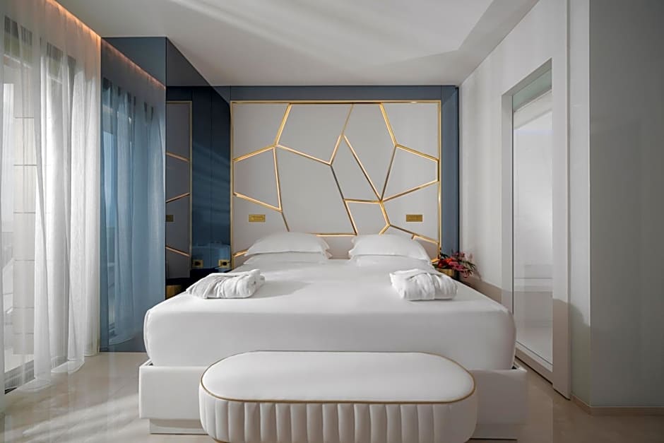 The Promenade Luxury Wellness Hotel