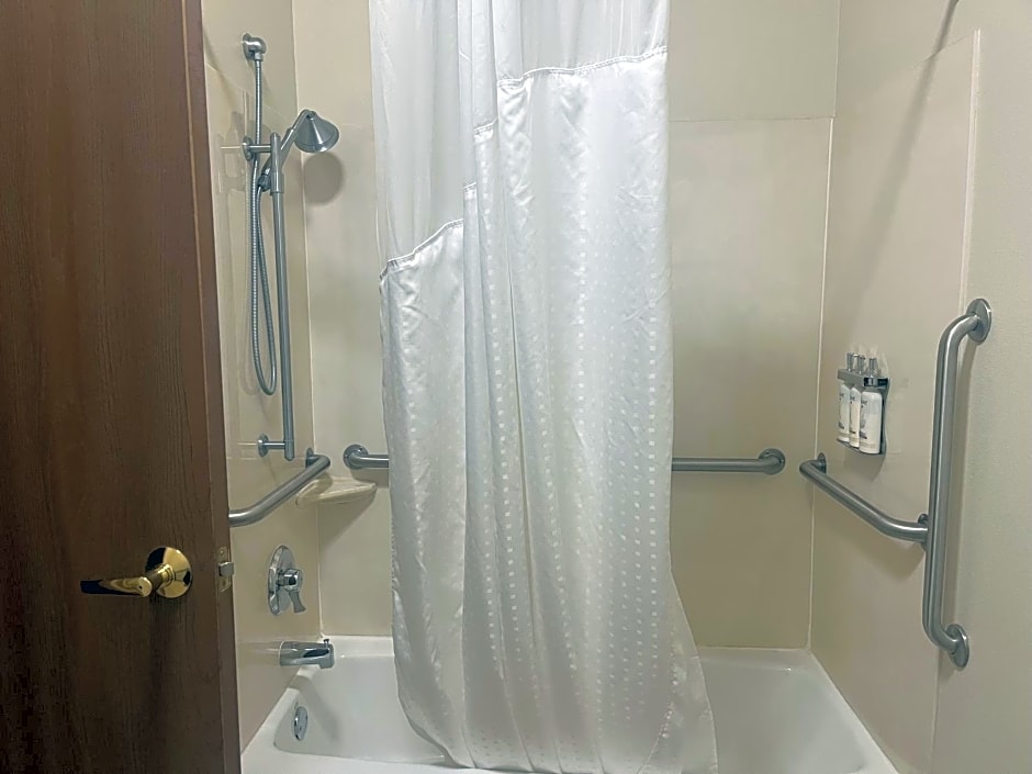 Holiday Inn Express Hotel & Suites Sioux Falls At Empire Mall By IHG