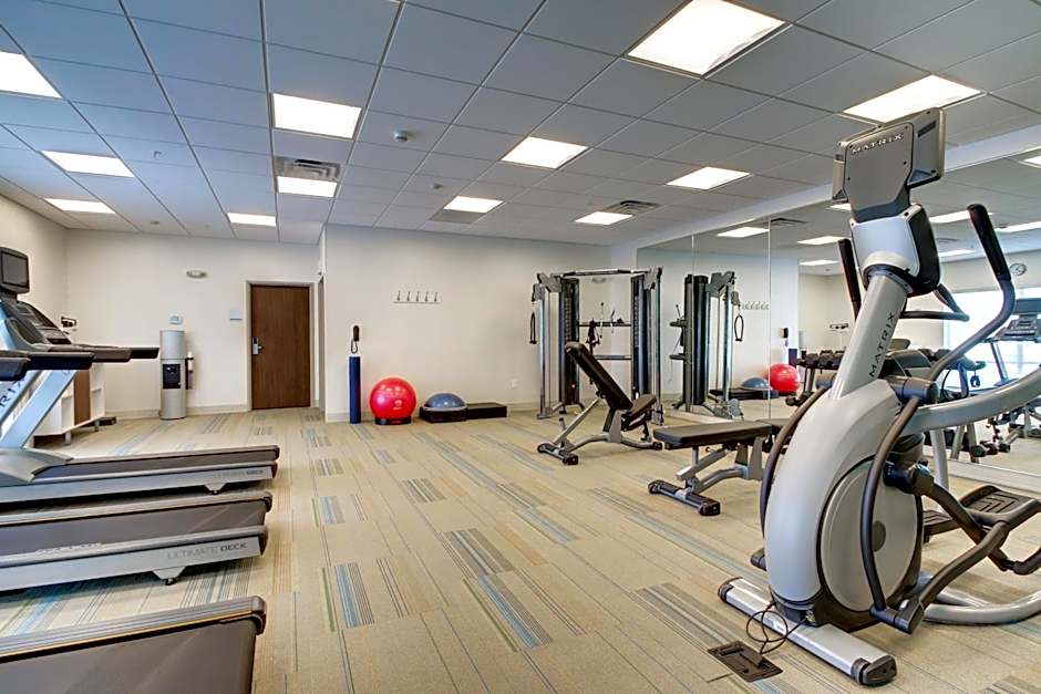 Holiday Inn Express & Suites Galesburg By IHG