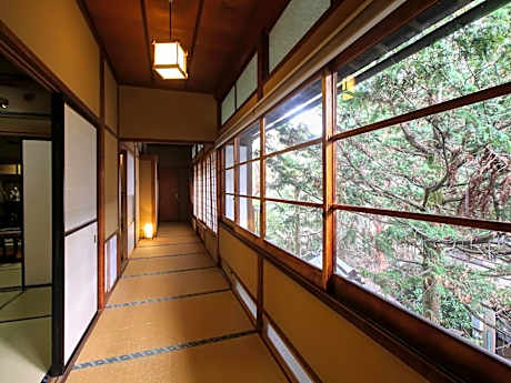 Superior Family Room