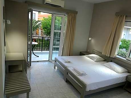 Studio with Private Balcony (2 Adults)