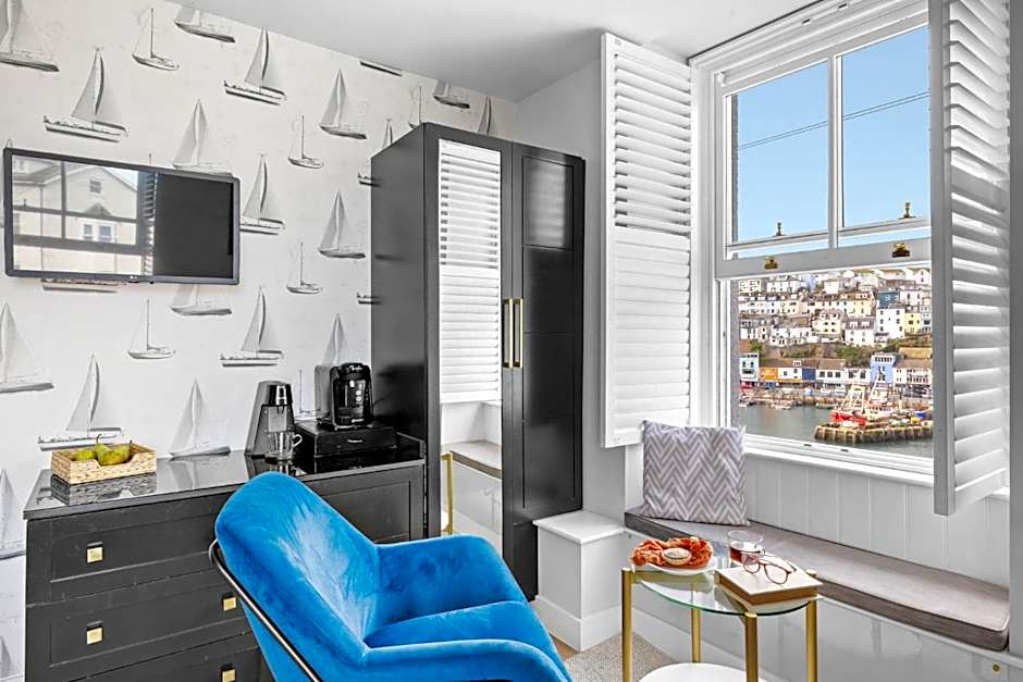 Golden Vanity Suite - Sea View - Free Wi-Fi