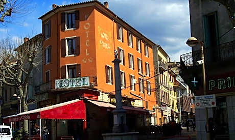 Hôtel Central