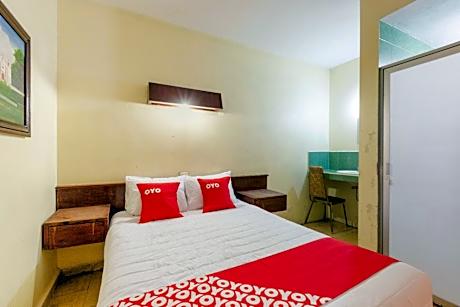 OYO Hotel Emperador