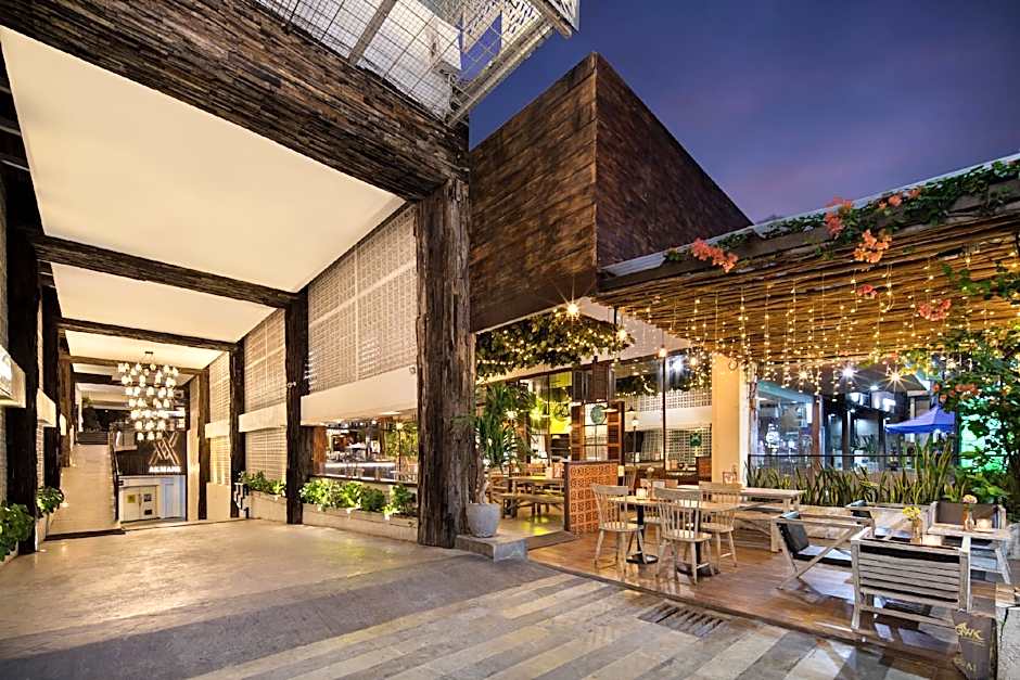 The Akmani Legian Hotel