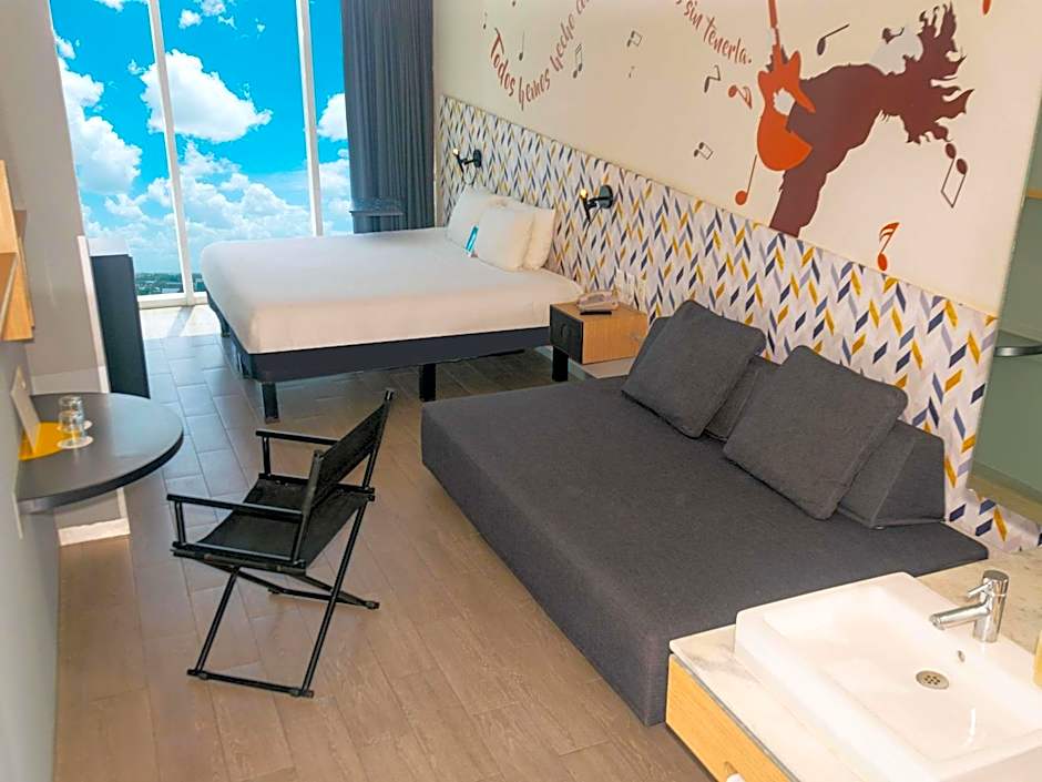 ibis Styles Merida Galerias