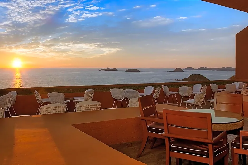 Las Brisas Ixtapa