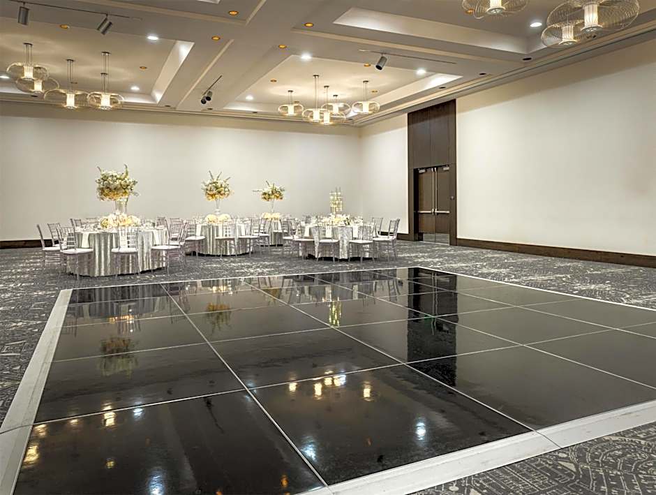 The Royal Sonesta Minneapolis Downtown