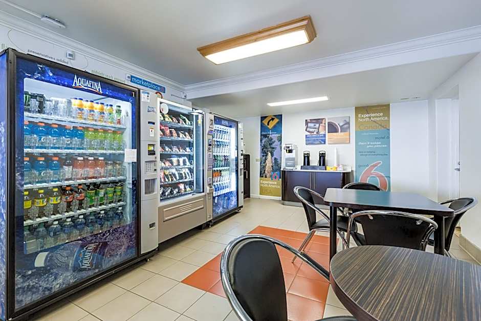 Motel 6-San Jose, CA - Convention Center