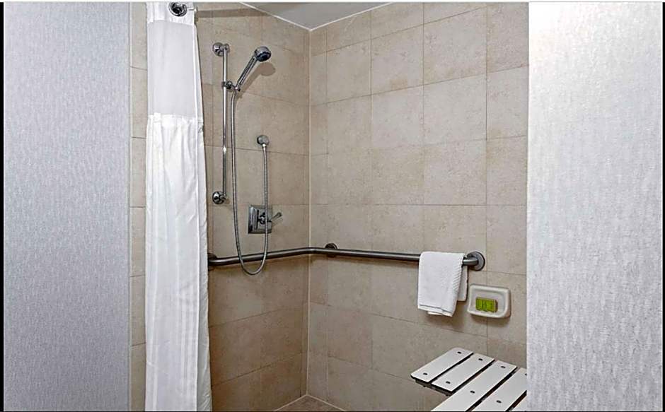 DoubleTree By Hilton Omaha Downtown