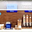 Holiday Inn Express Hotel & Suites Columbus By IHG