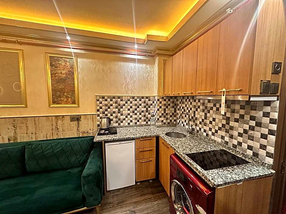 Maranda Suit Hotel