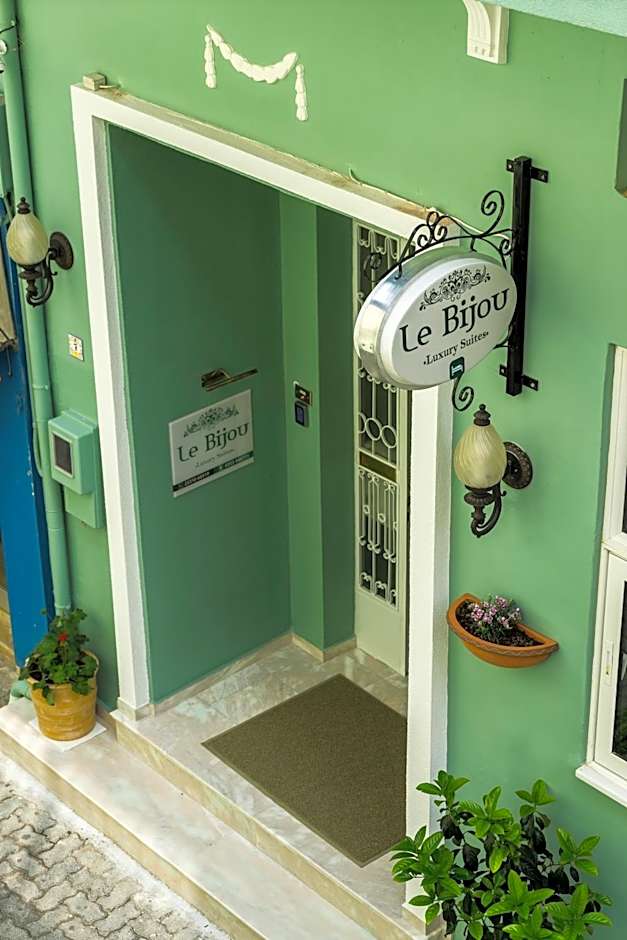 Le Bijou Luxury Rooms & Suites