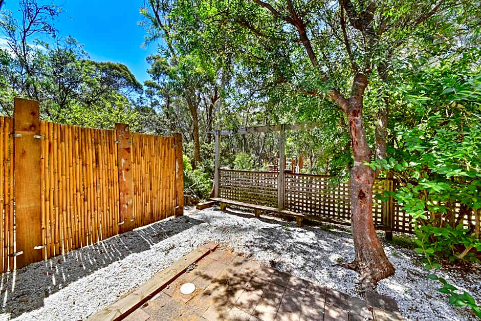 Sinofield Edu-Retreat