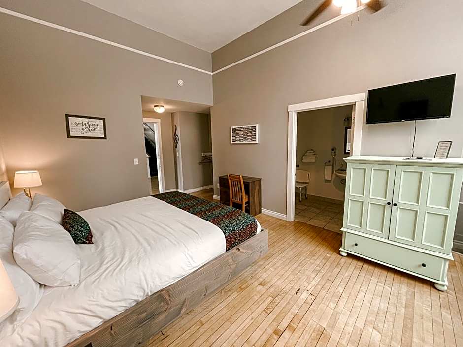 Northside School Bed & Breakfast