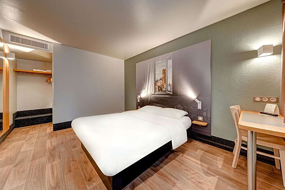 B&B HOTEL Louveciennes