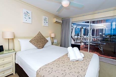 Three Bedroom Gardenview Penthouse
