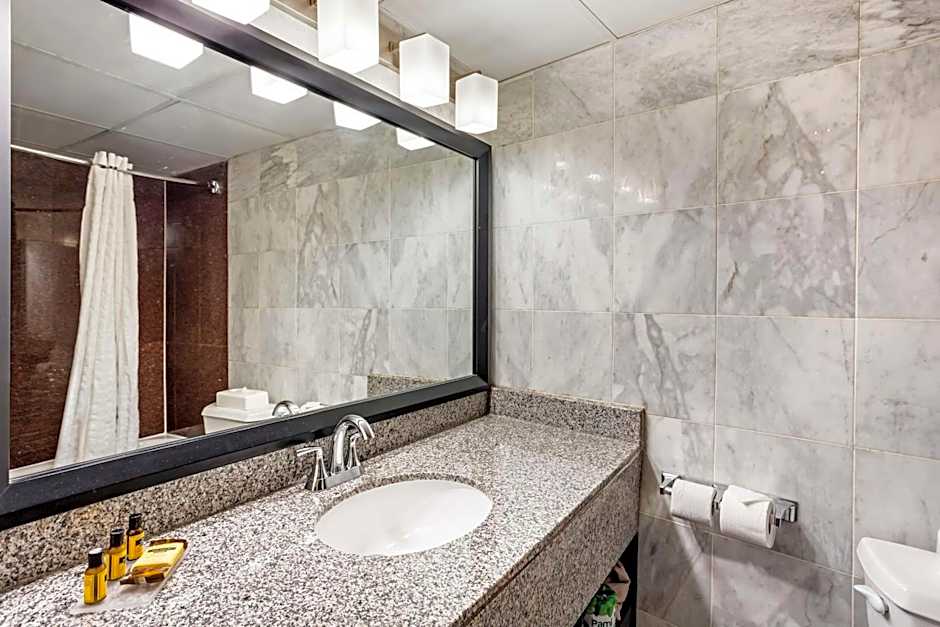 Best Western Plus Newark Airport West