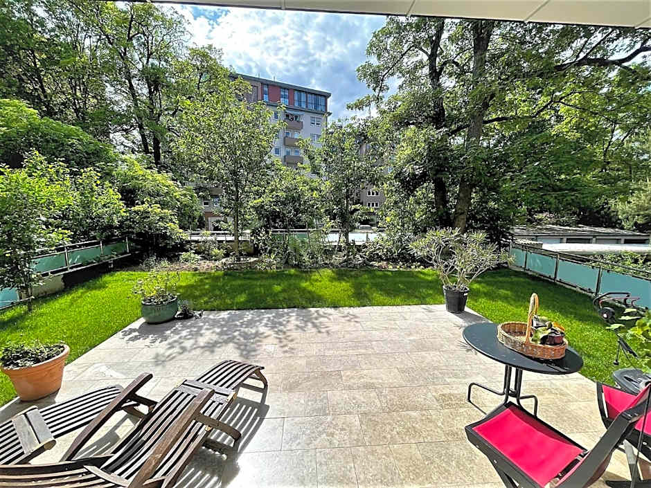 120qm Deluxe Apartment Suites Christina im Stil Design Hotel Vosteen Nähe der Kaiserburg