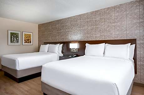 Premier Queen Room with Two Queen Beds - Non-Smoking