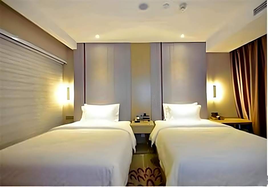 Lavande Hotels Chengde Railway Station