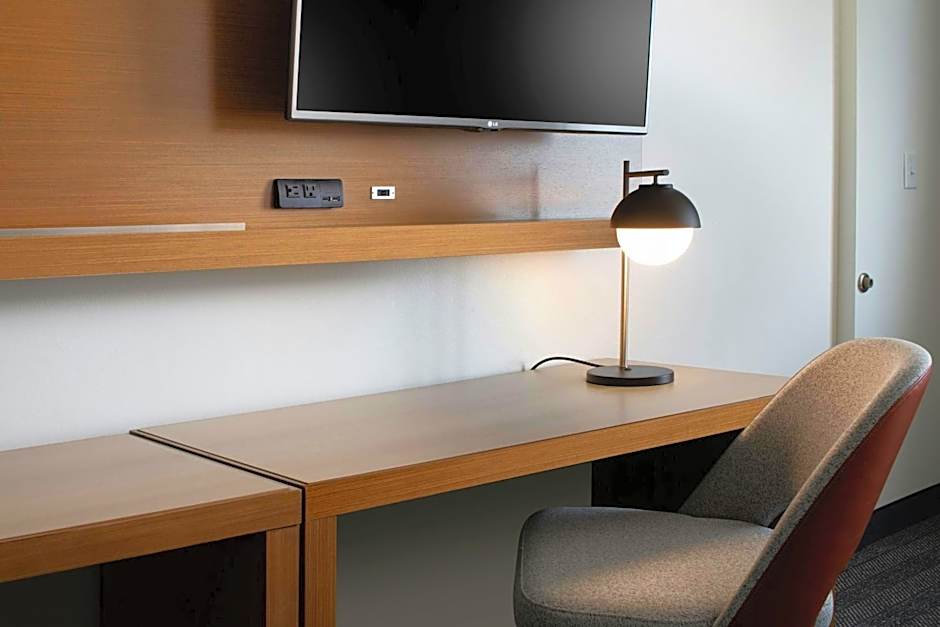 Courtyard by Marriott Lubbock Downtown/University Area