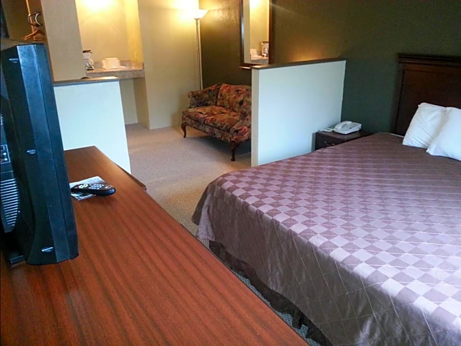 Americourt Hotel and Suites - Elizabethton