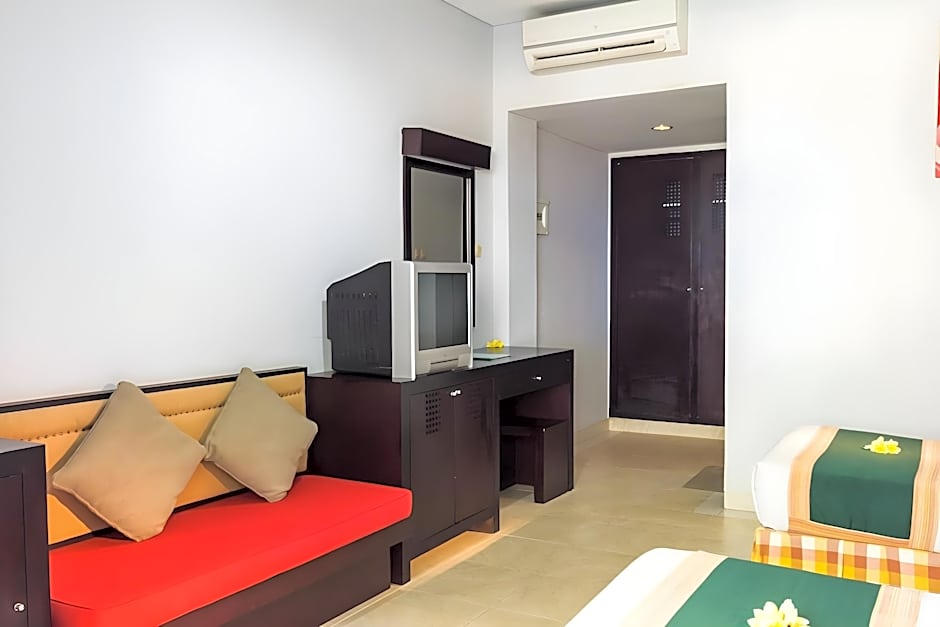 Fourteen Roses Beach Hotel