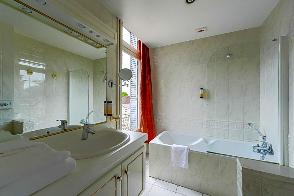 Hôtel Les Maréchaux