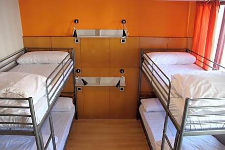 4-Bed Mixed Dormitory Room