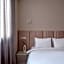 Nur Outline Aparthotel