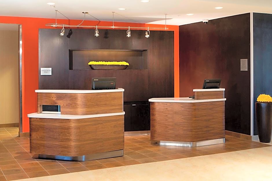 Courtyard by Marriott Dallas Midlothian at Midlothian Conference Center