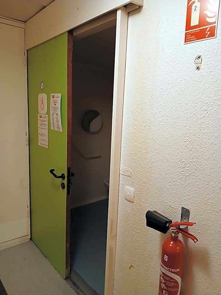 Unisotel Valenciennes EX-hôtel F1