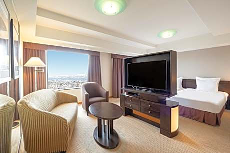 Premium Twin Room with Mountain view