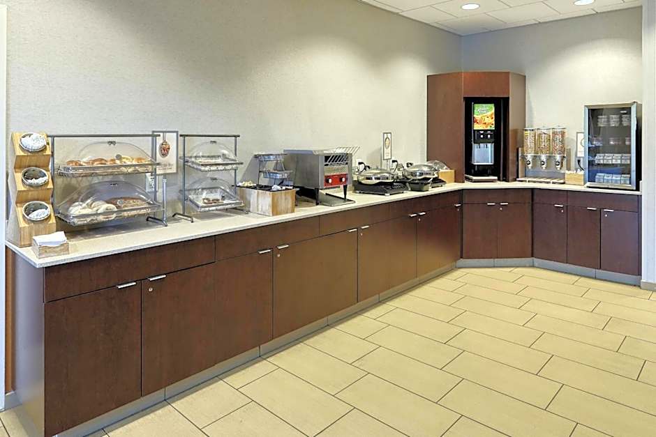 Fairfield Inn & Suites by Marriott Harrisburg West