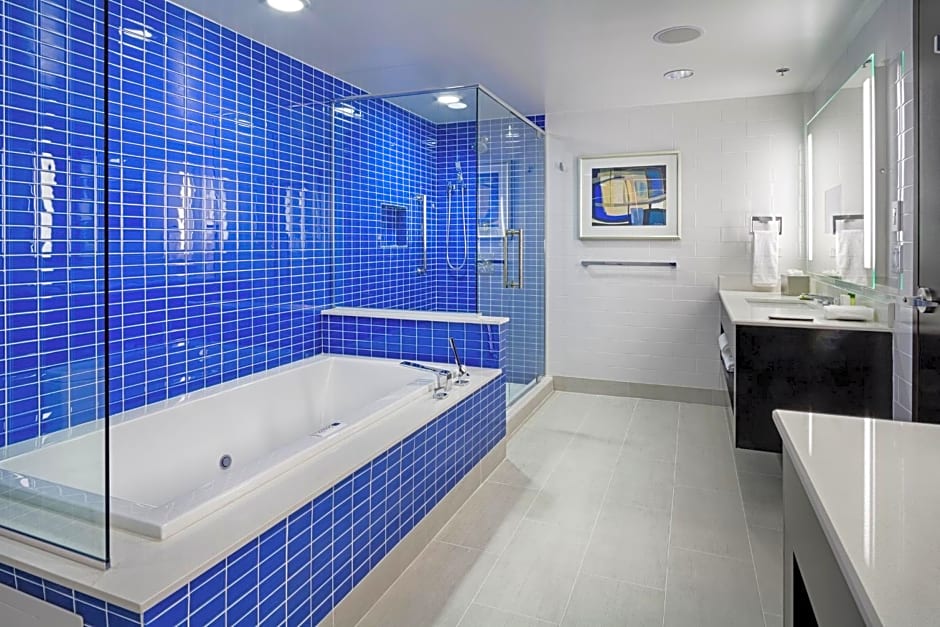 DoubleTree by Hilton Hotel Bristol
