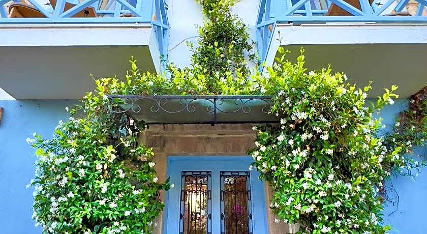 Banana Alaçatı Food & Stay - Adults Only