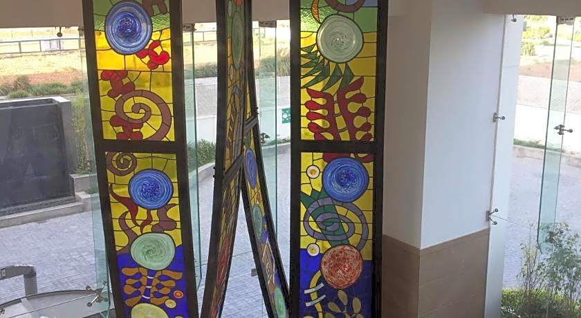 Lemon Tree Hotel Sector 60 Gurugram