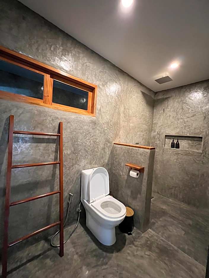 Chief Mau Moalboal Cebu