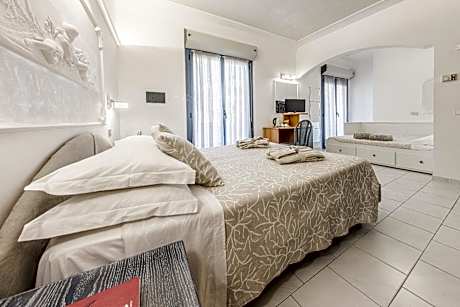 Triple Room with Balcony