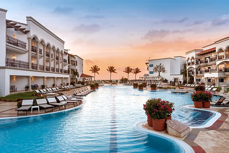 Hilton Playa del Carmen, an All Inclusive Adult Only Resort