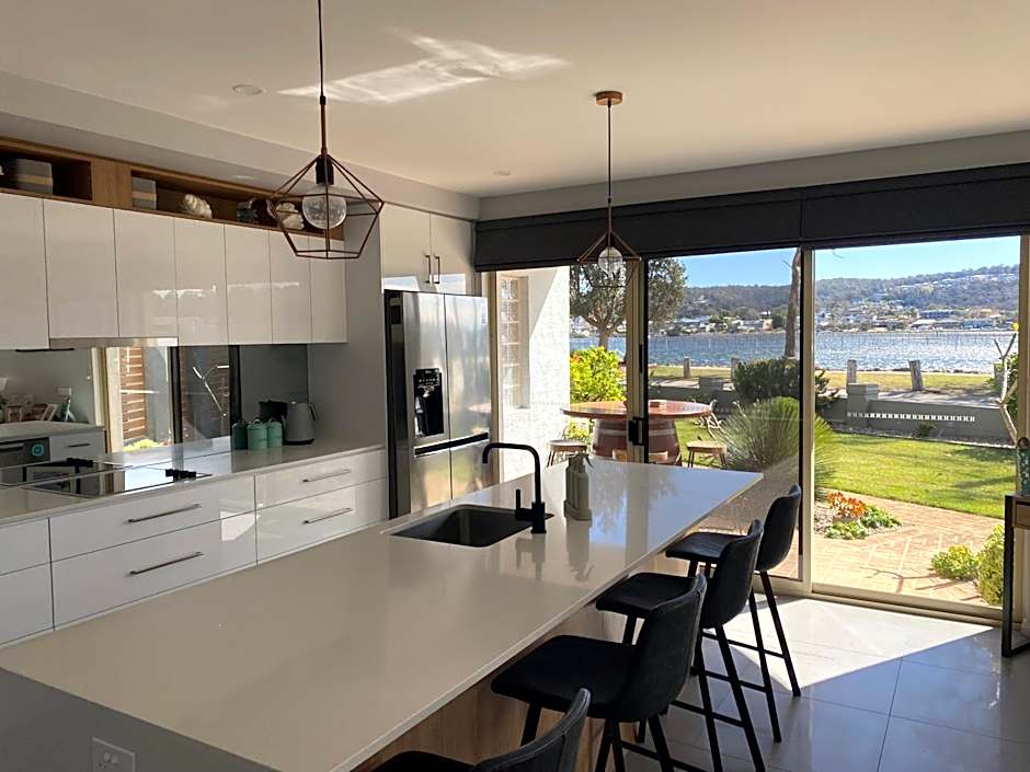 Merimbula Lake Apartments